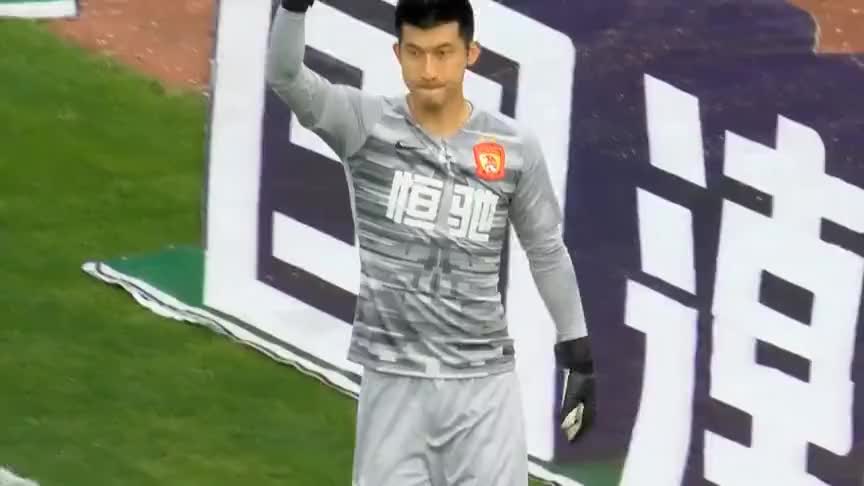 包含建业客场逼平恒大，保级形势稍缓的词条