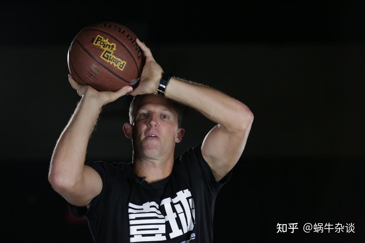 篮球比赛现存在缺陷，需要改进和优化
