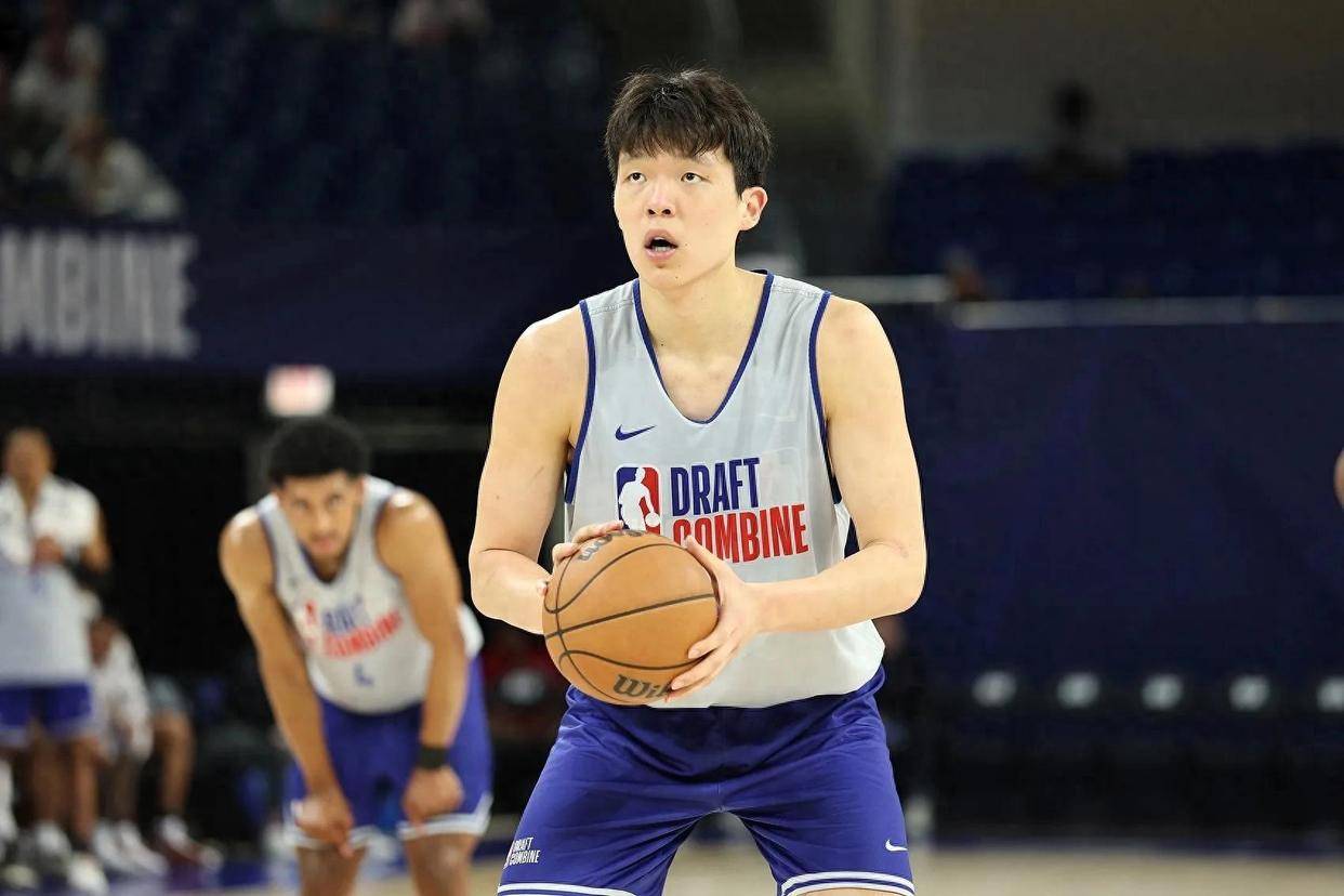 包含青岛男篮感谢各界支持俱乐部全力支持杨瀚森NBA征程的词条